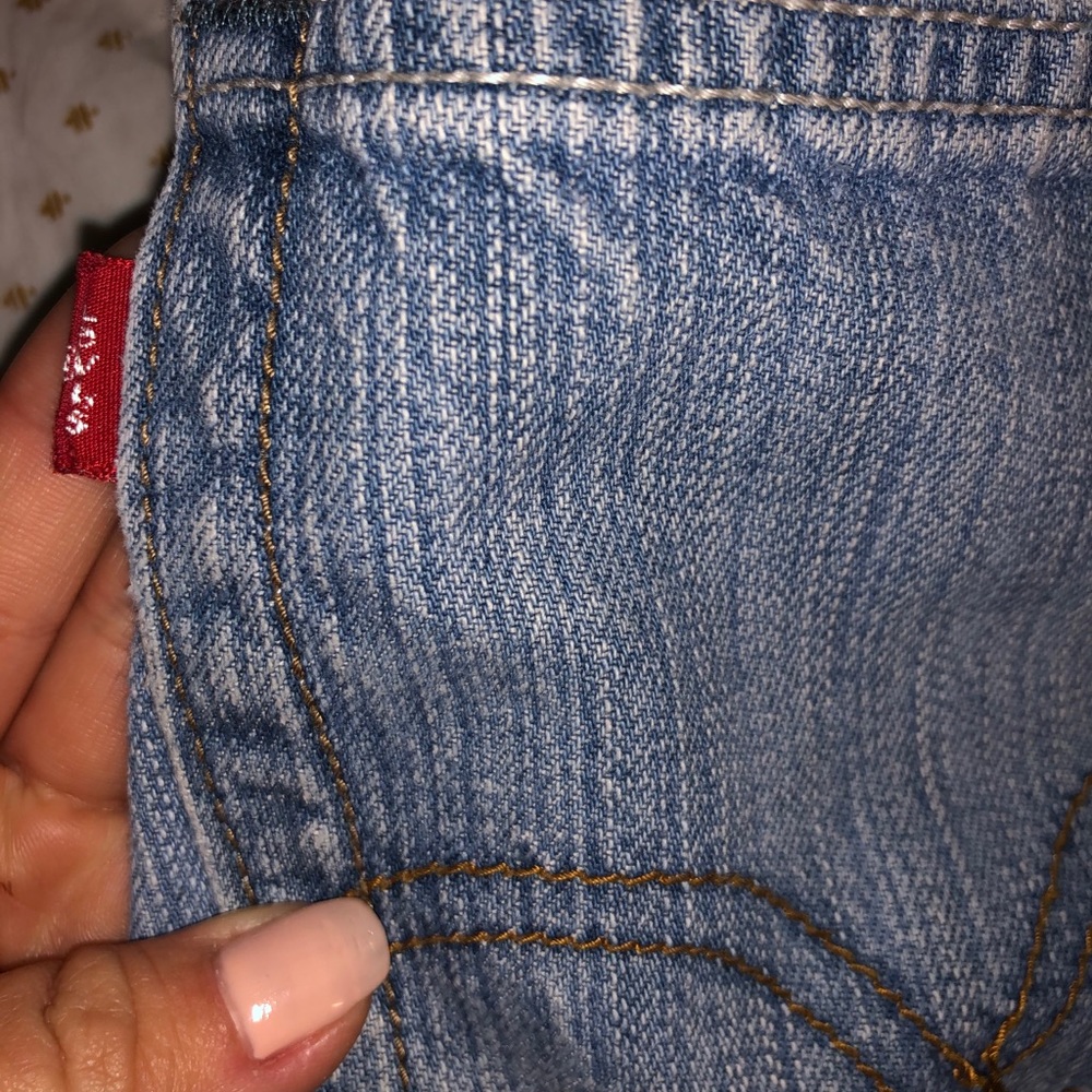 High waisted Levi denim shorts - Picture 4 of 8